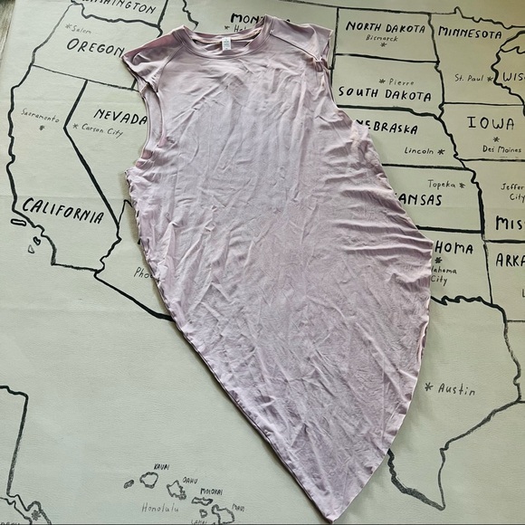 Lululemon lab flutter tank - Picture 3 of 6